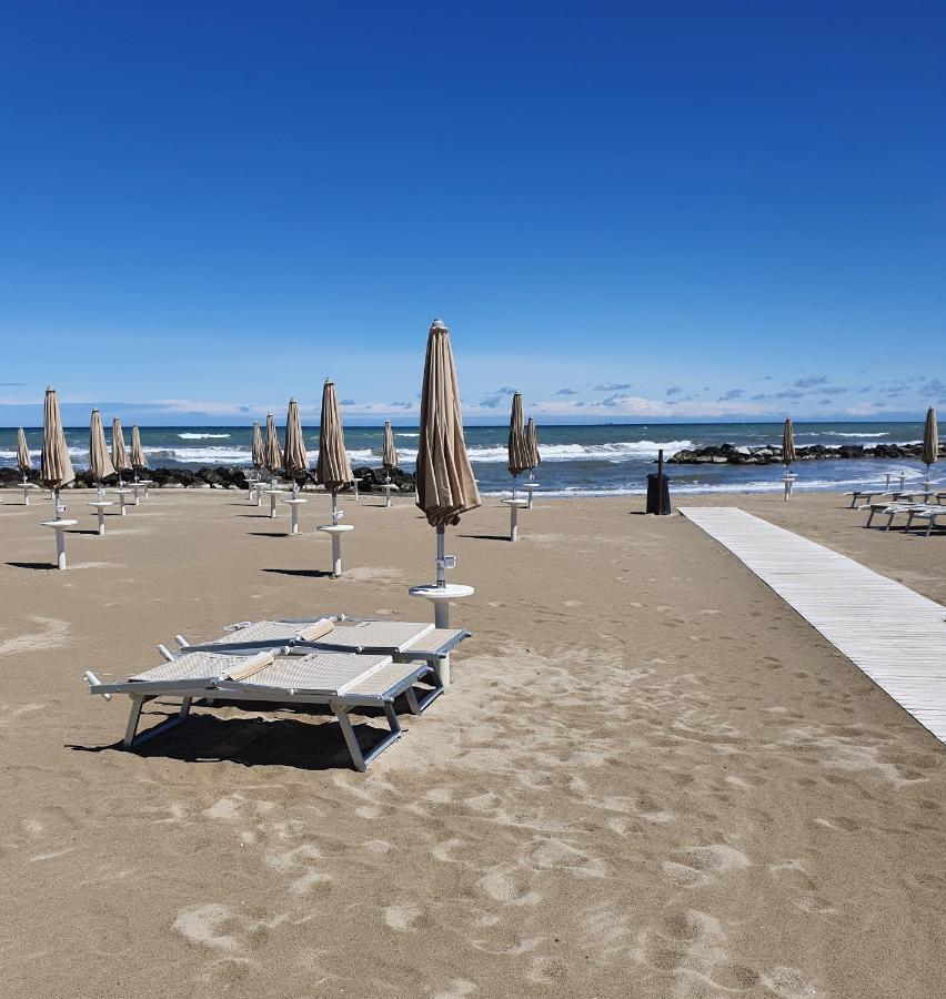 Hotel De La Plage Rimini Exterior photo